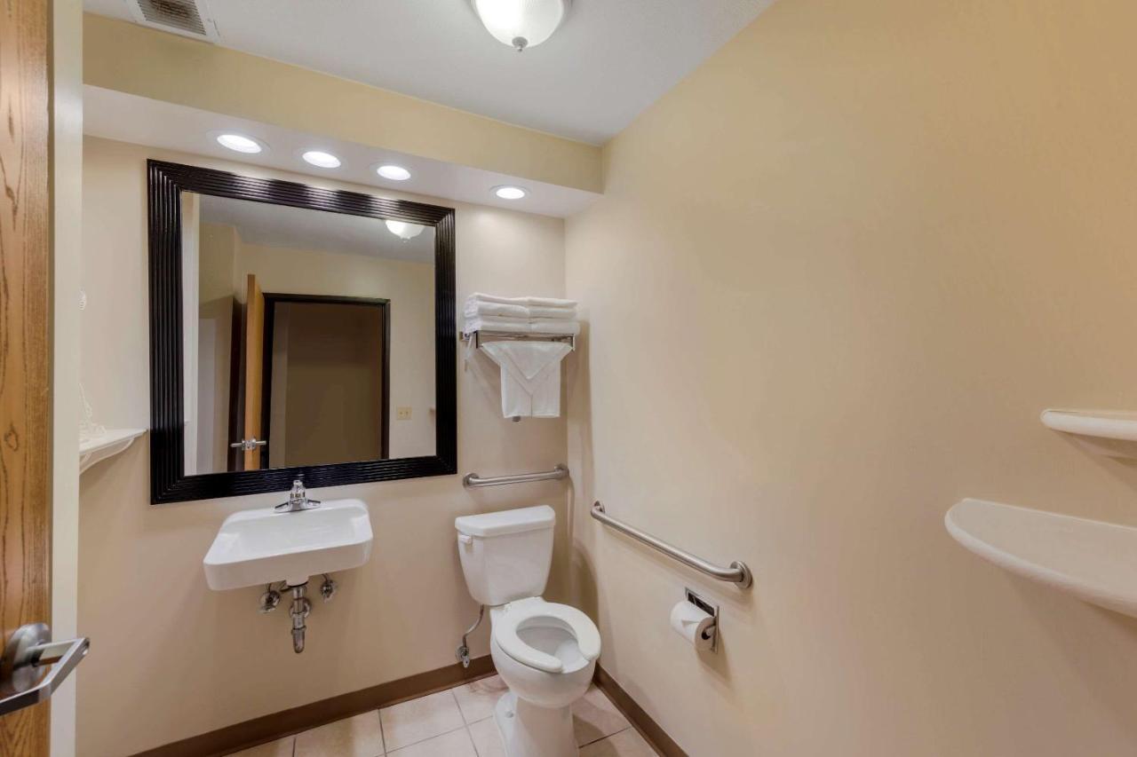 Quality Inn Hamilton Zewnętrze zdjęcie