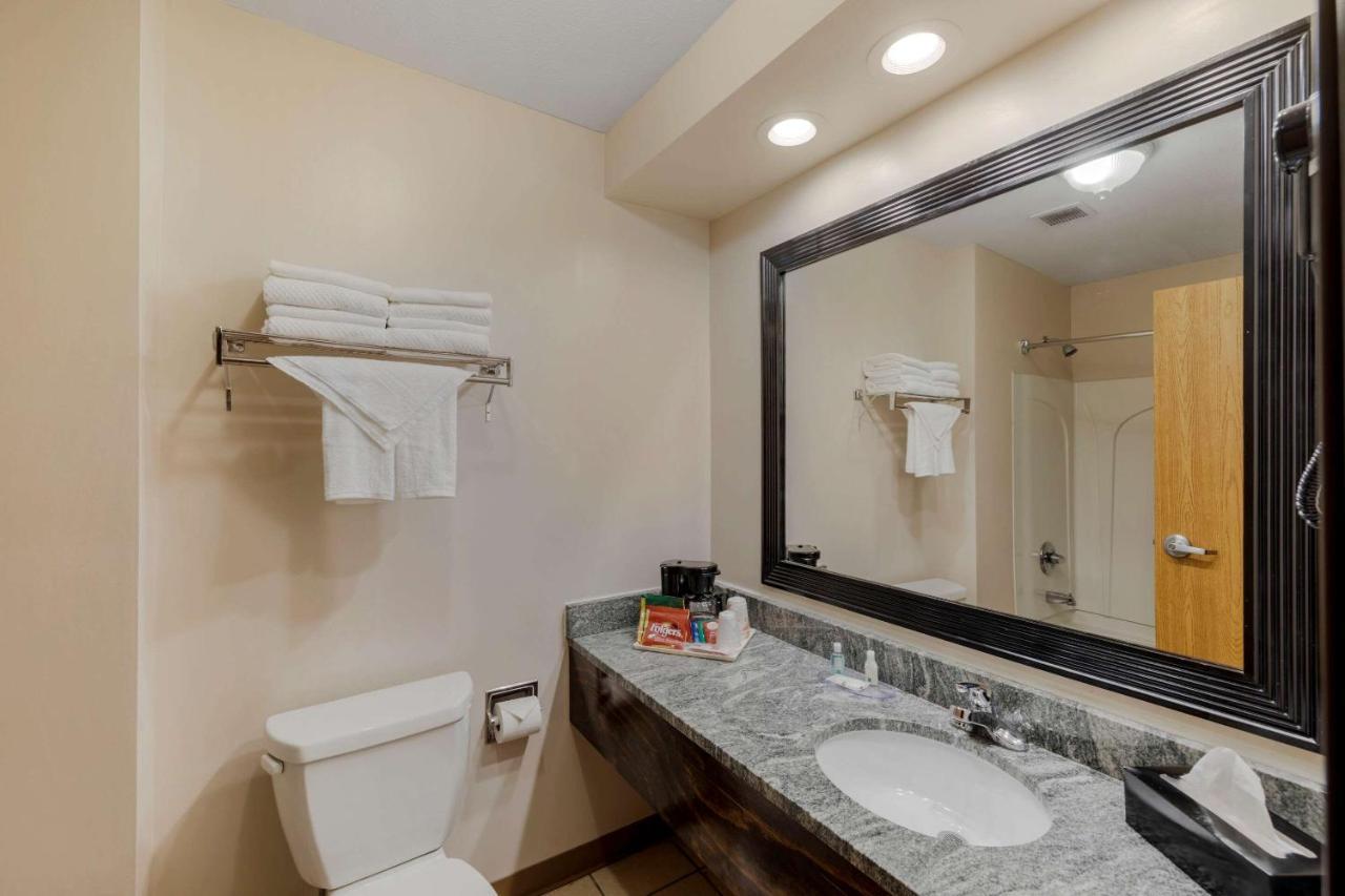 Quality Inn Hamilton Zewnętrze zdjęcie