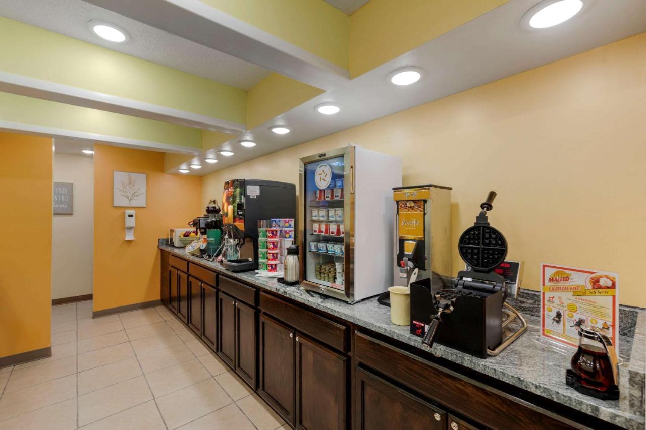 Quality Inn Hamilton Zewnętrze zdjęcie