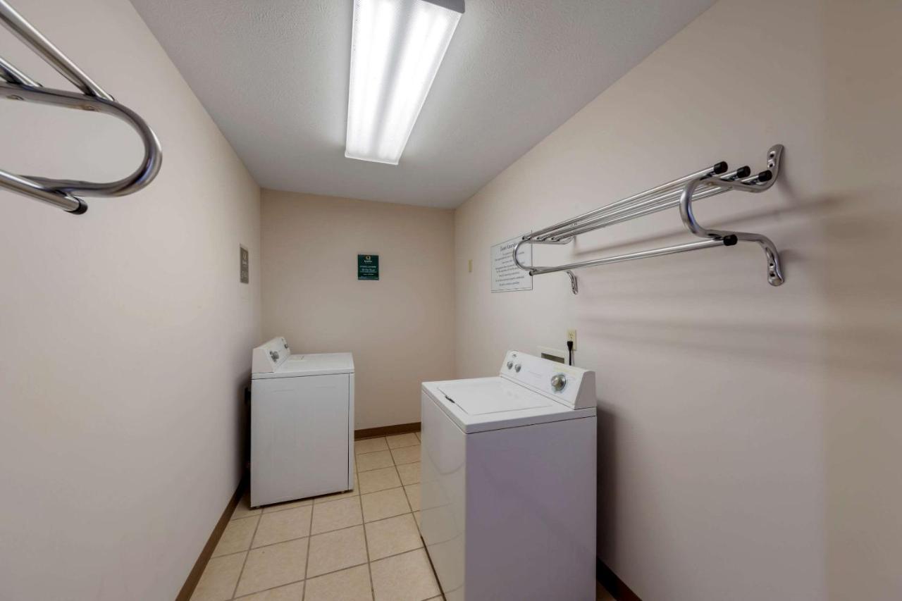 Quality Inn Hamilton Zewnętrze zdjęcie