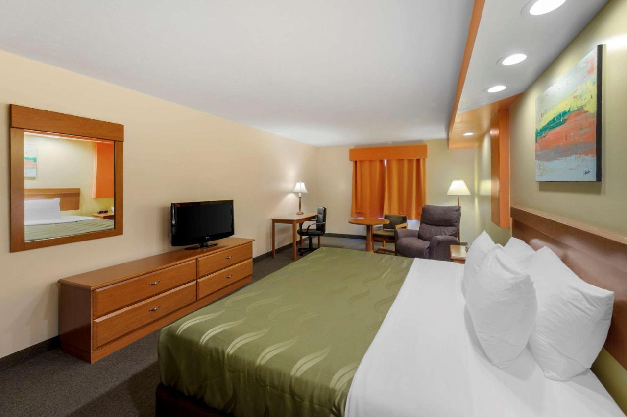 Quality Inn Hamilton Zewnętrze zdjęcie