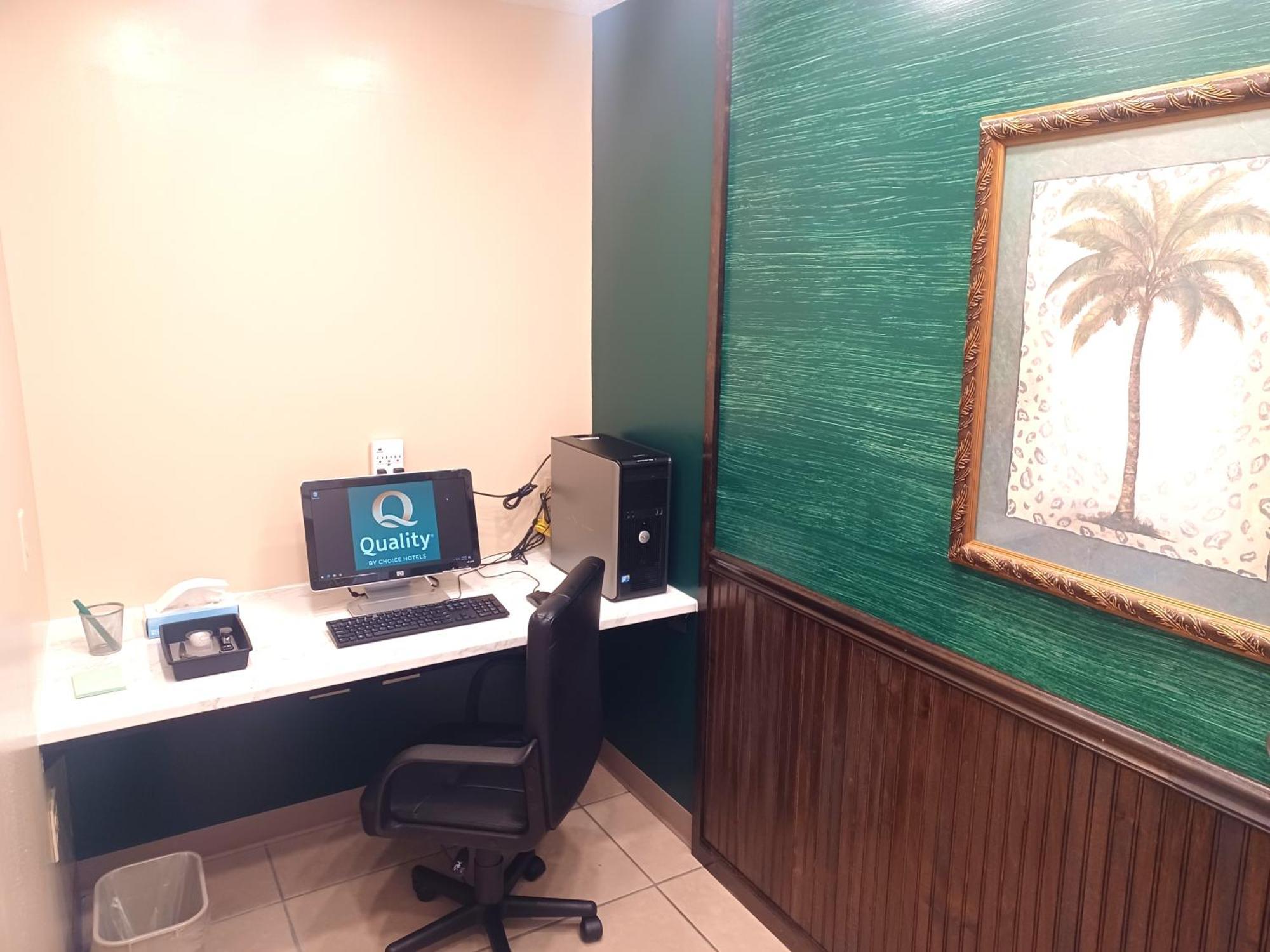 Quality Inn Hamilton Zewnętrze zdjęcie